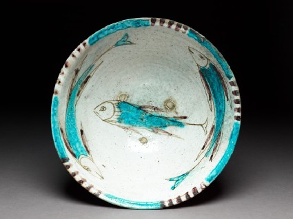 Bowl with three fishtop