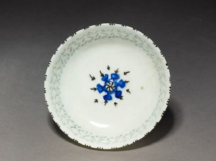 Bowl with startop