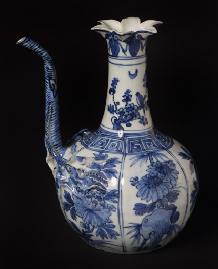 Blue-and-white ewer with floral and geometric decorationfront