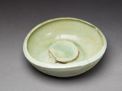 Bowl waster with pale-green glazeoblique