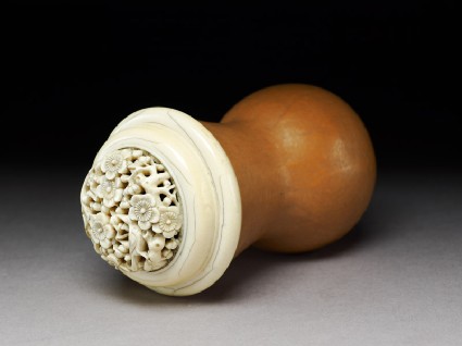 Gourd cricket cage with ivory rimoblique
