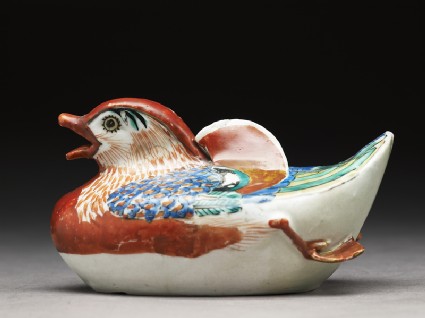 Water-dropper in the form of a mandarin duckside