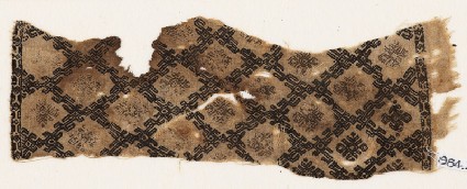 Textile fragment with grid of linked S-shapesfront