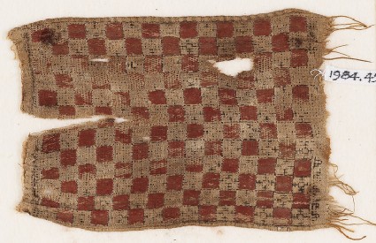 Textile fragment with gridfront