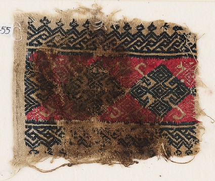 Textile fragment with diamond-shapesfront