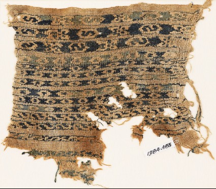 Textile fragment with bands of S-shapes and diamond-shapesfront