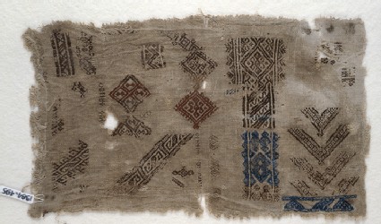 Sampler fragment with diamond-shapes and chevronsfront