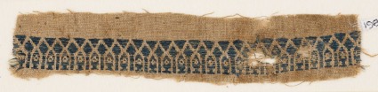 Textile fragment with arcade and nichesfront