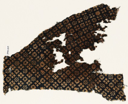 Textile fragment with rosettes and squares with crossesfront