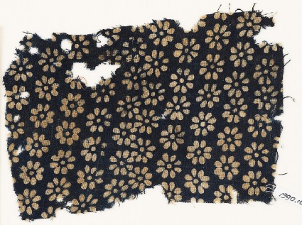 Textile fragment with rosettesfront