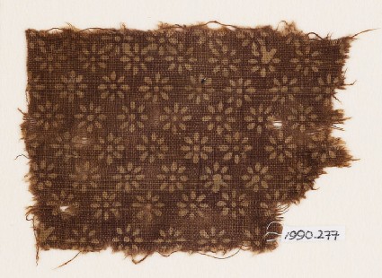 Textile fragment with rosettesfront