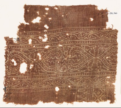 Textile fragment with hearts and leavesfront
