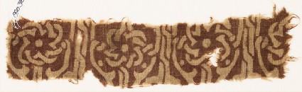 Textile fragment with interlace forming flower-shapesfront