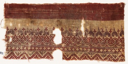 Textile fragment with leaves, rosettes, diamond-shapes, and zigzagfront