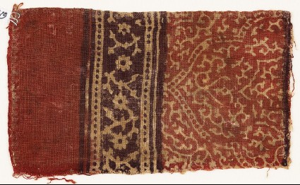 Textile fragment with tendrils, a half-medallion, and rosettesfront