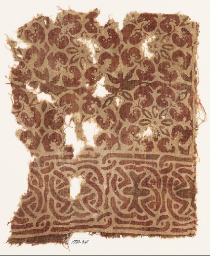 Textile fragment with interlace and interlocking rosettesfront