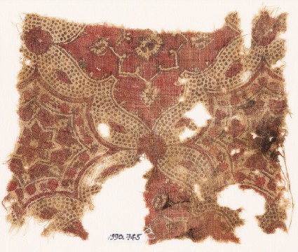 Textile fragment with linked medallions and starsfront