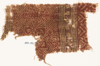 Textile fragment with medallions, quatrefoil, and rosettesfront