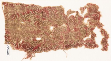 Textile fragment with leaves and quatrefoilsfront