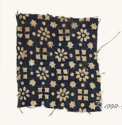 Textile fragment with rosettes, stars, and squaresfront