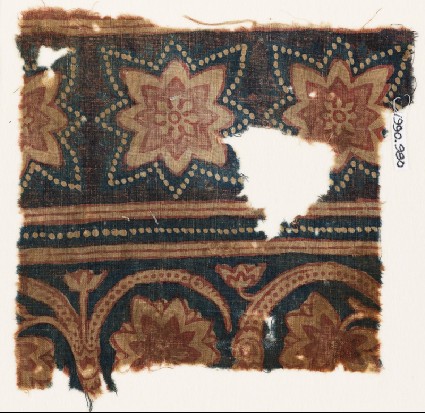 Textile fragment with star-shaped flowersfront