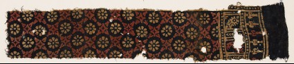 Textile fragment with rosettes and quatrefoilsfront