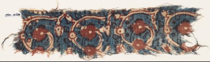 Textile fragment with tendrils and flower-headsfront