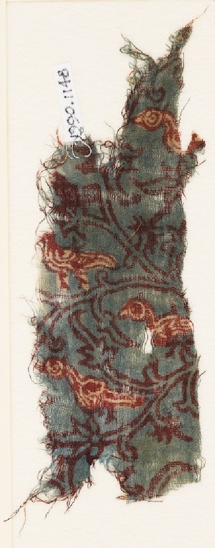 Textile fragment with birds and tendrilsfront