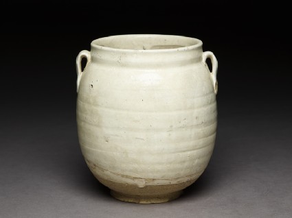 Cizhou type jar with white slipoblique