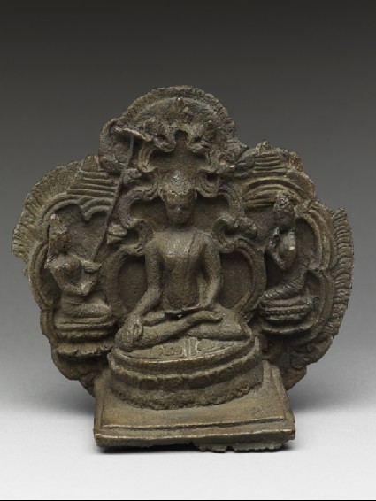 Figure of the Buddha with female attendantsfront