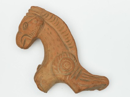 Vase handle in the form of a winged beast with hornsfront