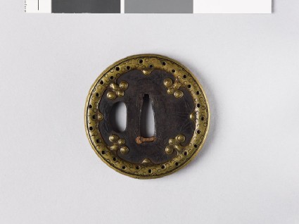 Tsuba with maples leaves and brass rimfront