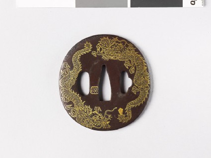 Tsuba with three dragonsfront