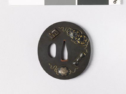 Tsuba with hand drums and music booksfront
