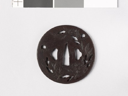 Round tsuba with peony spraysfront