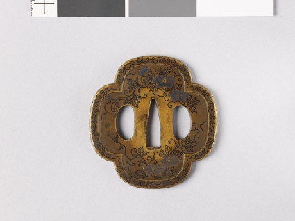 Mokkō-shaped tsuba with clematisfront