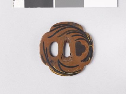 Mokkō-shaped tsuba with bunches of narcissusfront