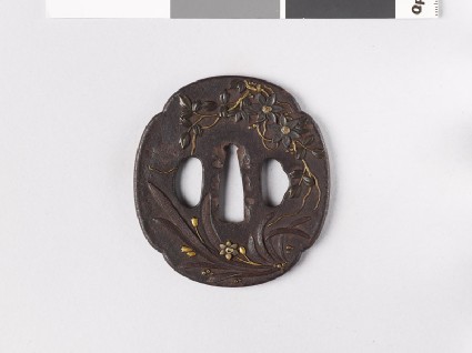 Mokkō-shaped tsuba with plants and a waspfront