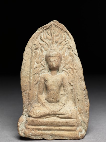 Votive plaque of the Buddha surrounded by pipal leavesfront