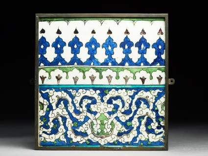 Frieze tile with floral patternsfront