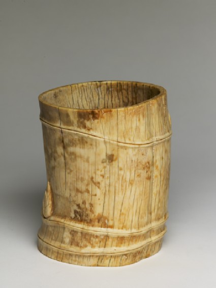 Brush pot in the form of a bamboo stemoblique