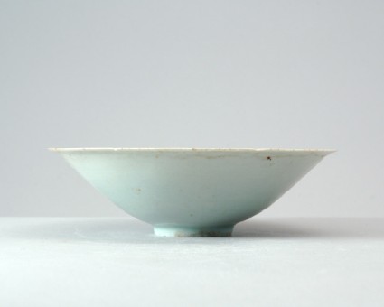 White ware bowl with peony decorationfront