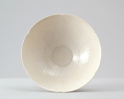 White ware bowl with lotus decorationfront