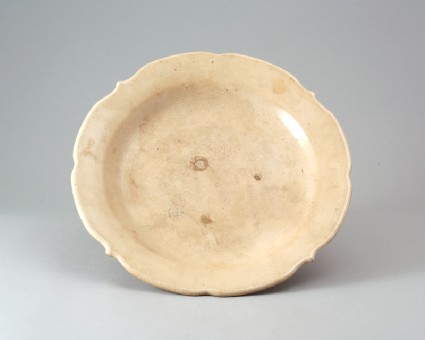 White ware dish with quatrefoil rimfront