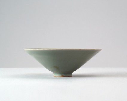 Greenware bowlfront