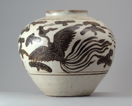 Cizhou type jar with a dragon and phoenixfront