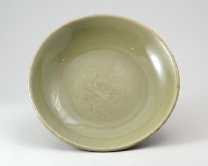 Greenware dish with lotus decorationfront