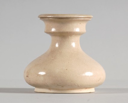 White ware jar and lidfront