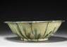 Bowl with splashed decoration in green (side)