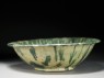 Bowl with splashed decoration in green (oblique)